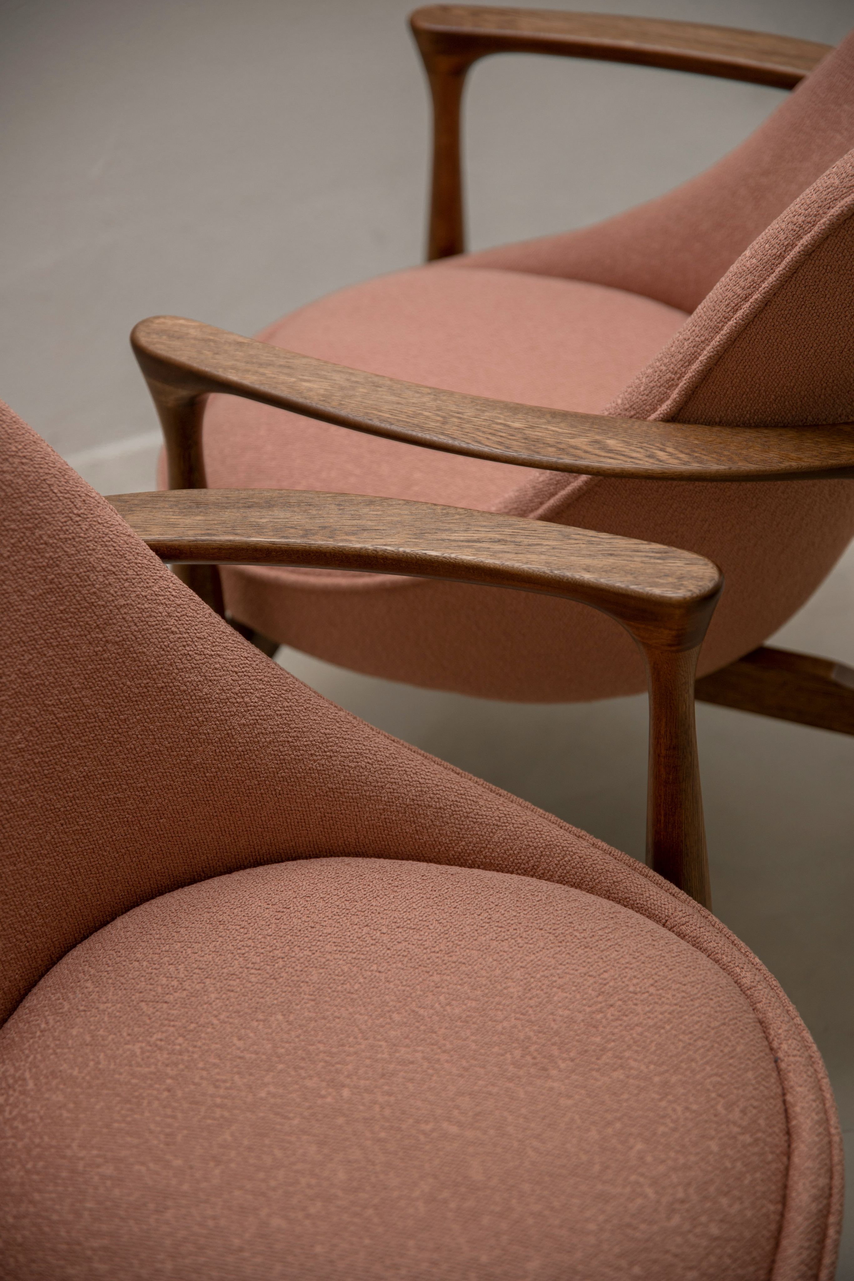 Winsdor - Wingback Chair